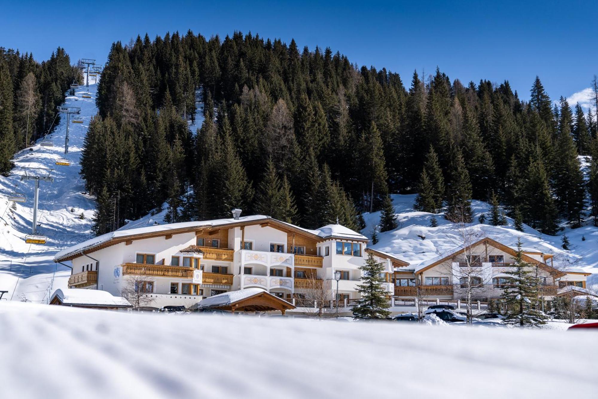 Hotel Costes Корвара-ин-Бадия Экстерьер фото